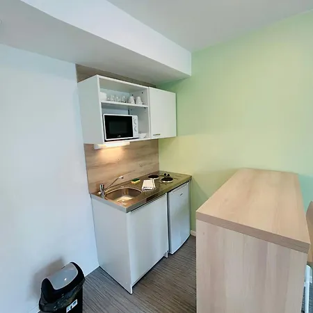 We Live In R - 203 Apartment Reims